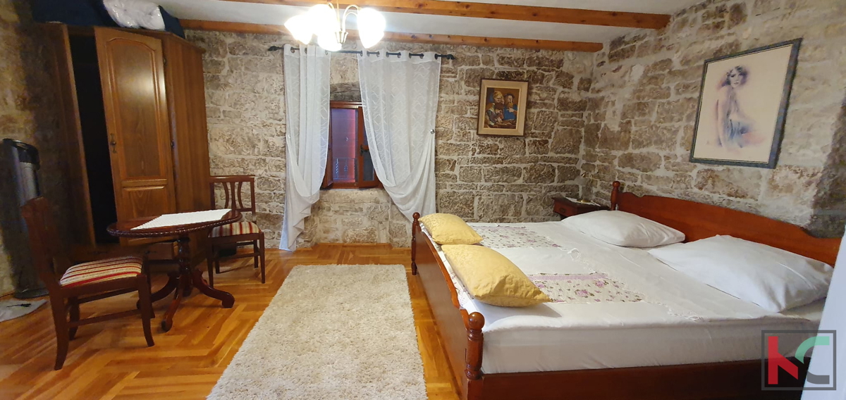 Istra, Tinjan, dvojna hiša 193,47m2 z urbaniziranim in kmetijskim zemljiščem 6523m2 #prodaja