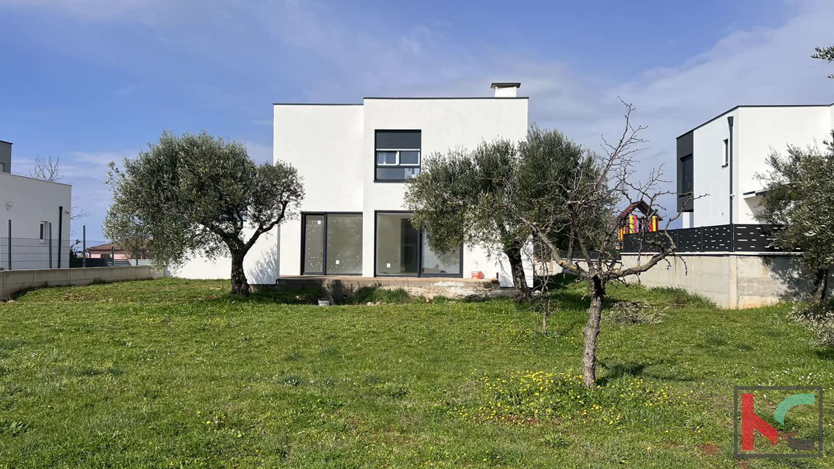 Istra, Galižana, samostojna hiša s pogledom na Brione #prodaja