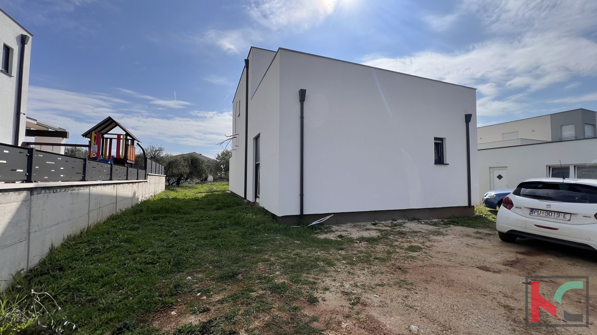 Istra, Galižana, samostojna hiša s pogledom na Brione #prodaja