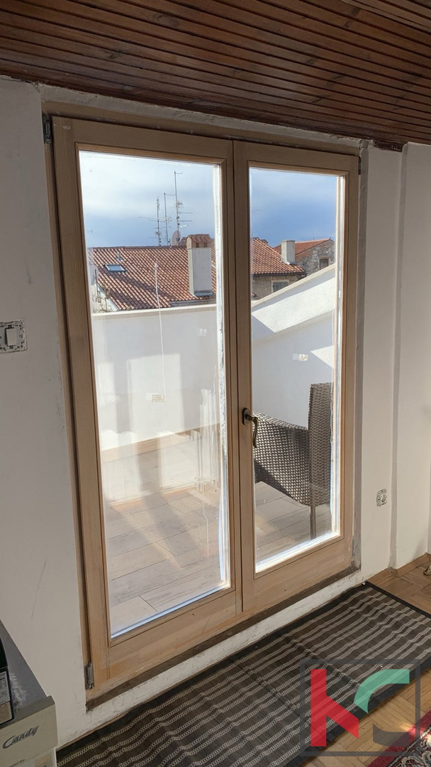 Istra, Rovinj, center, kamnita hiša s pogledom na morje #prodaja