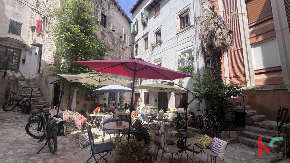 Istra, Rovinj, čudovit dvosobni apartma v srcu Rovinja #prodaja