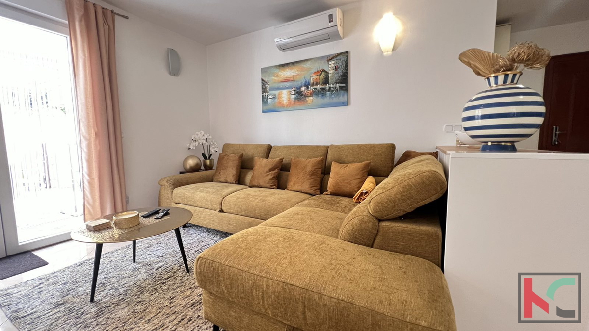 Istra, Medulin, čudovit dvosobni apartma ob morju, pogled na morje #prodaja