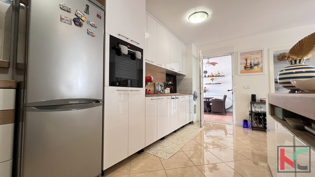 Istra, Medulin, čudovit dvosobni apartma ob morju, pogled na morje #prodaja