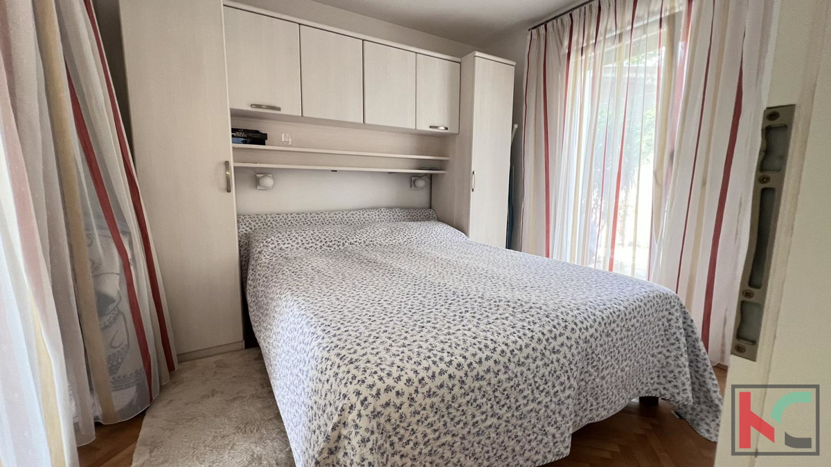 Istra, Medulin, čudovit dvosobni apartma ob morju, pogled na morje #prodaja
