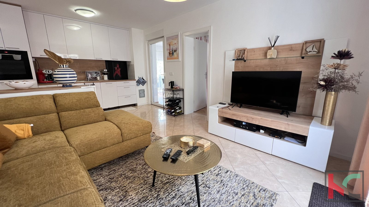 Istra, Medulin, čudovit dvosobni apartma ob morju, pogled na morje #prodaja