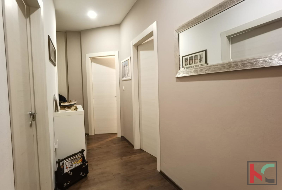Pula, Veli Vrh, lepo družinsko dvoetažno stanovanje v prvem nadstropju #prodaja