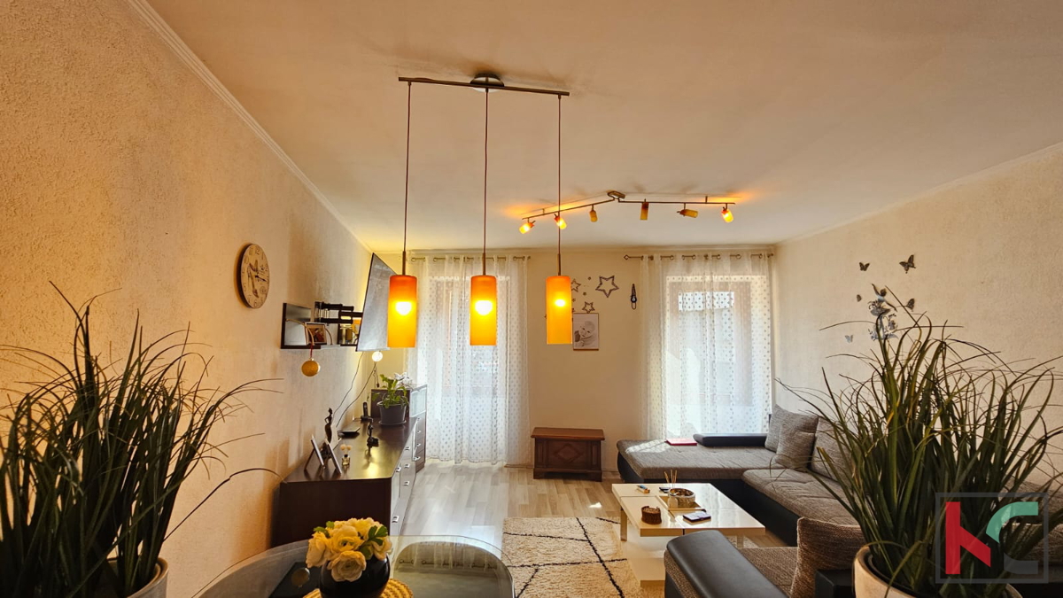 Pula, Center, stanovanje 61,88 m2, štirisobno stanovanje v strogem centru Pule s parkiriščem #prodaja
