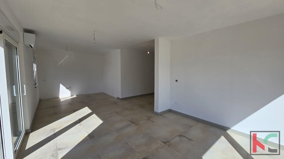 ISTRA, VOLME, STAN 129,59M2 S LASTNIM BAZENOM, #PRODAJA