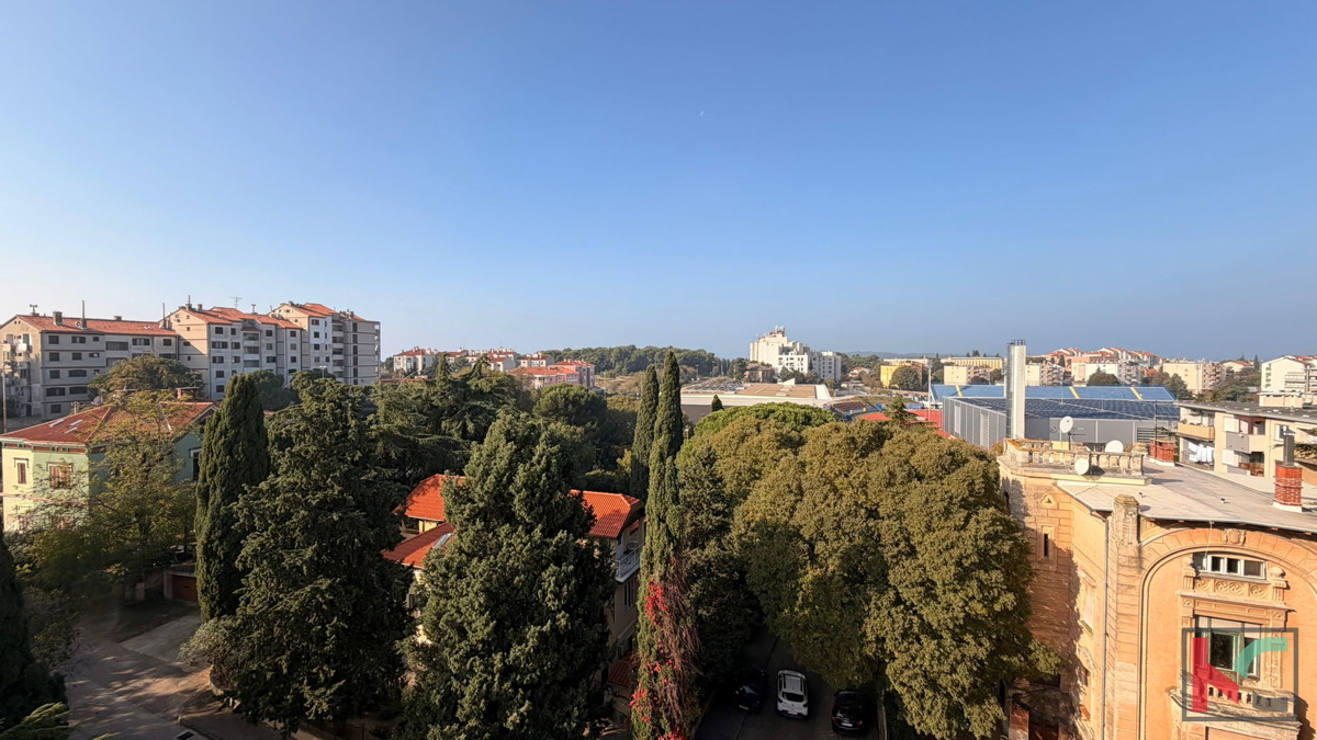 PULA, VERUDA, SONČNO STANOVANJE 60,57 m2 NA FANTASTIČNI LOKACIJI, DVIGALO, PRODAJA