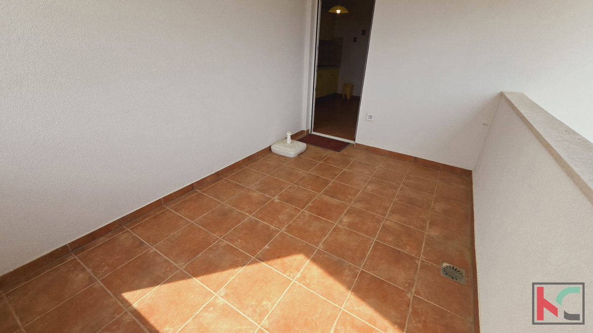 Ližnjan, apartma s pogledom na morje in veliko teraso 40 m2 #prodaja