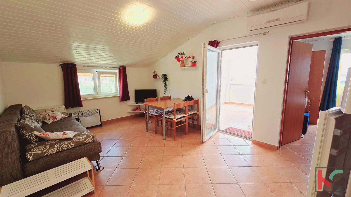 Ližnjan, apartma s pogledom na morje in veliko teraso 40 m2 #prodaja