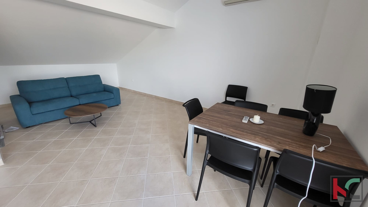Istra, Premantura - Volme, štirisobno stanovanje 115,45 m2 z bazenom
