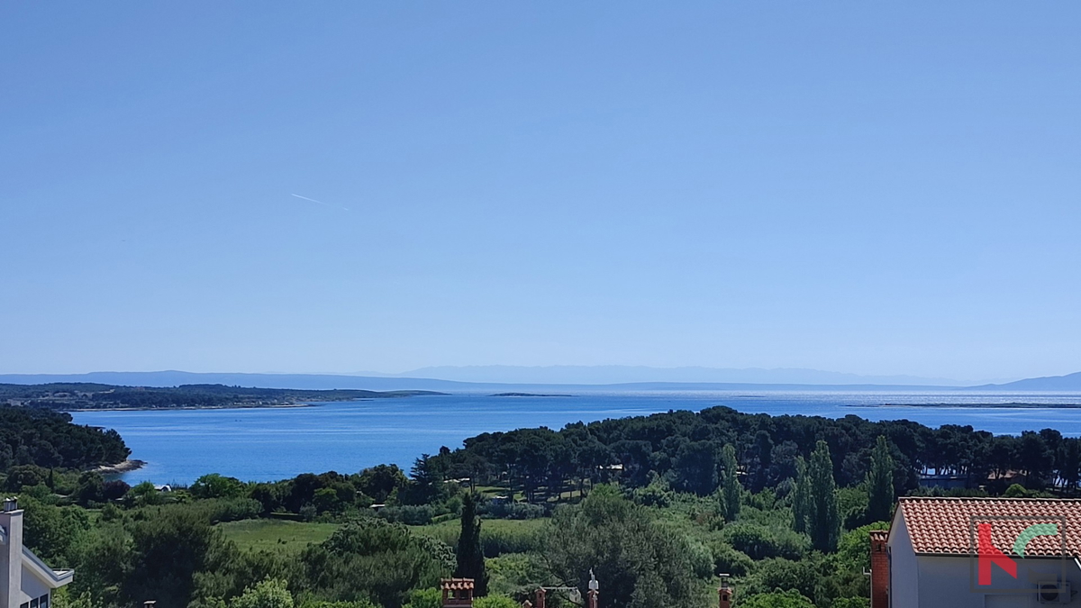 Istria, Premantura, building with 13 apartments, sea view, investment opportunity