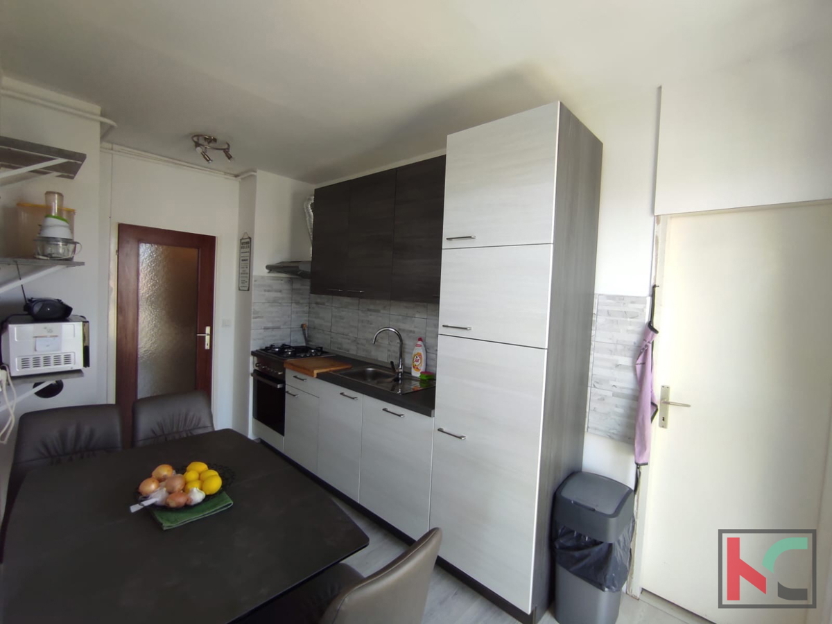 Pula, Šijana, renovierte Dreizimmerwohnung in guter Lage, Aufzug #Verkauf
