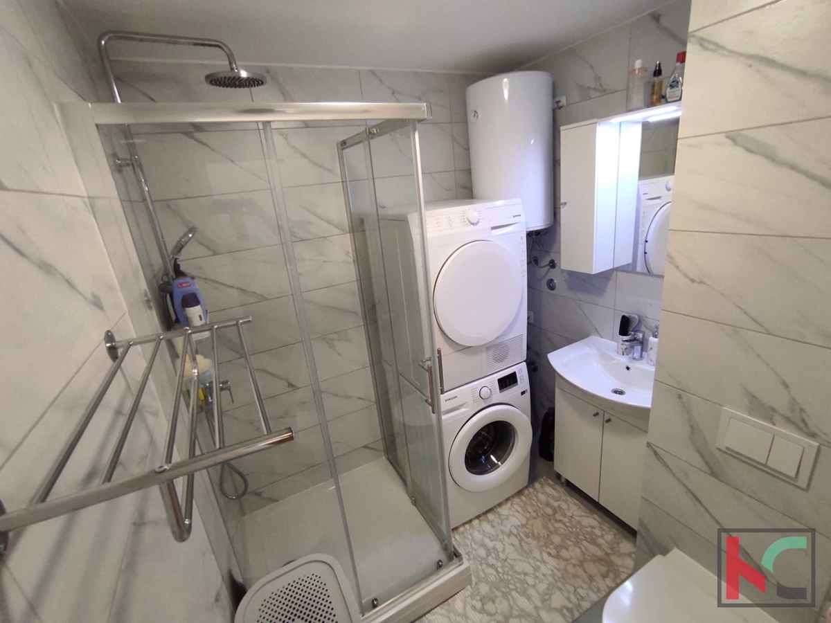 Pula, Šijana, renovierte Dreizimmerwohnung in guter Lage, Aufzug #Verkauf