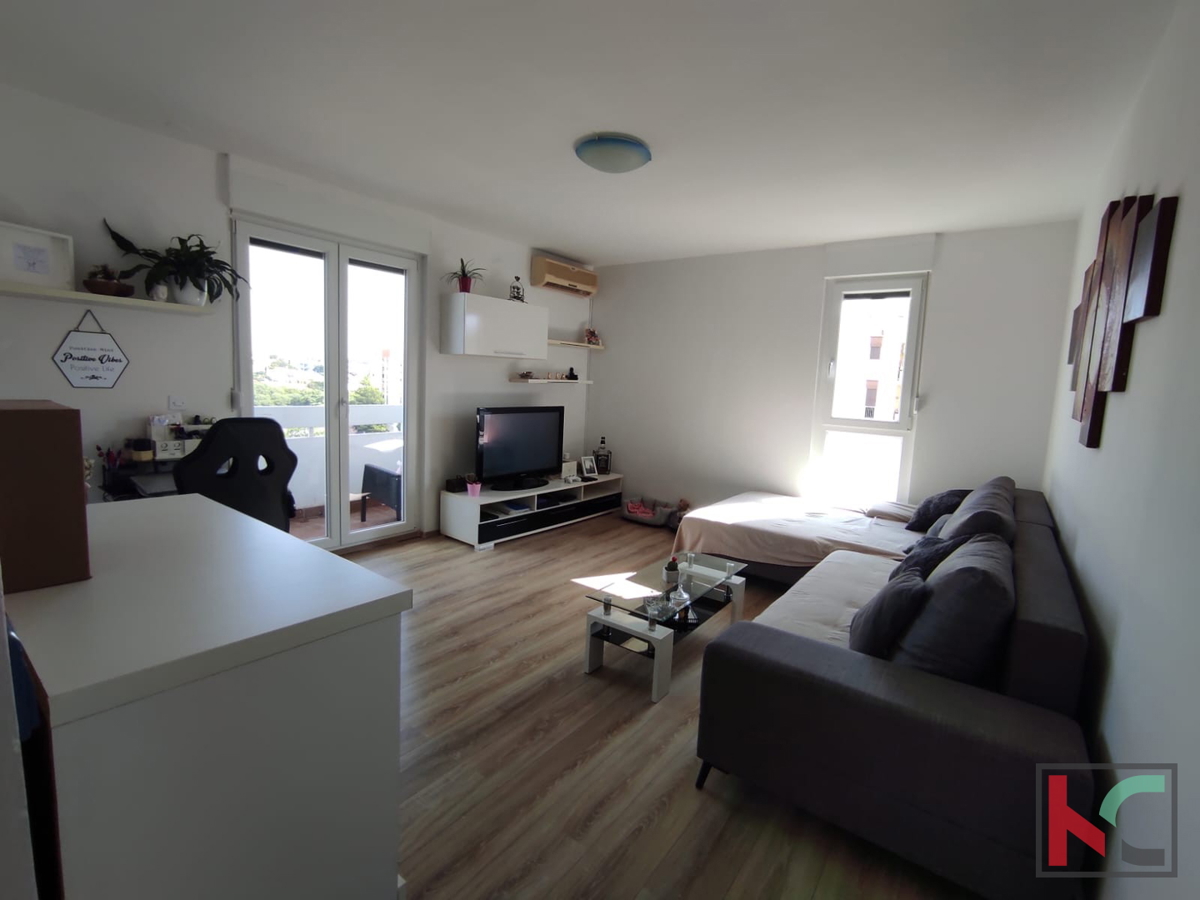 Pula, Šijana, renovierte Dreizimmerwohnung in guter Lage, Aufzug #Verkauf
