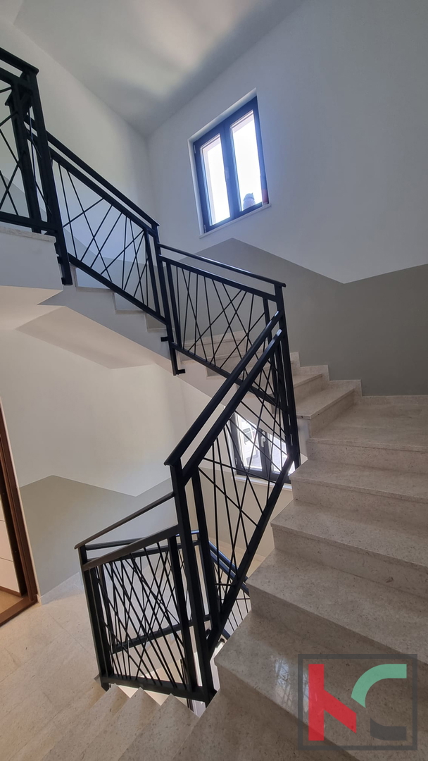 Istra, Medulin, Pomer, stanovanje v novogradnji, 90m2 z dvema parkirnima mestoma #prodaja