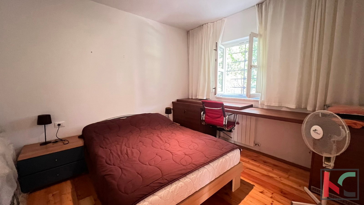 Istra, Poreč, kamnita dvoetažna vila z bazenom, 134,58 m2 #prodaja