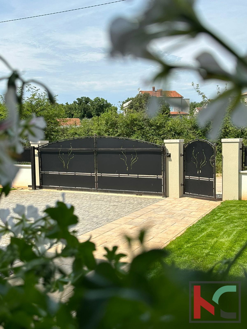 Istra, Poreč, luksuzna vila z bazenom, pogled na morje, #prodaja