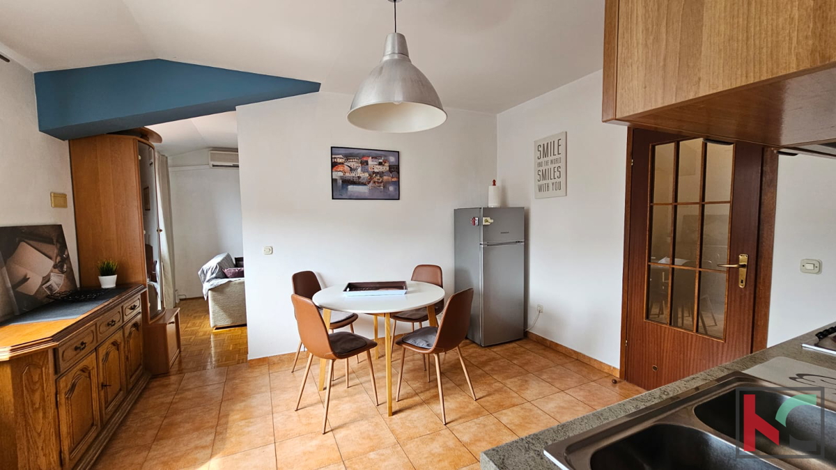 Istra, Pula, Veruda, opremljeno in takoj vseljivo stanovanje s teraso, 60,85m2, #prodaja