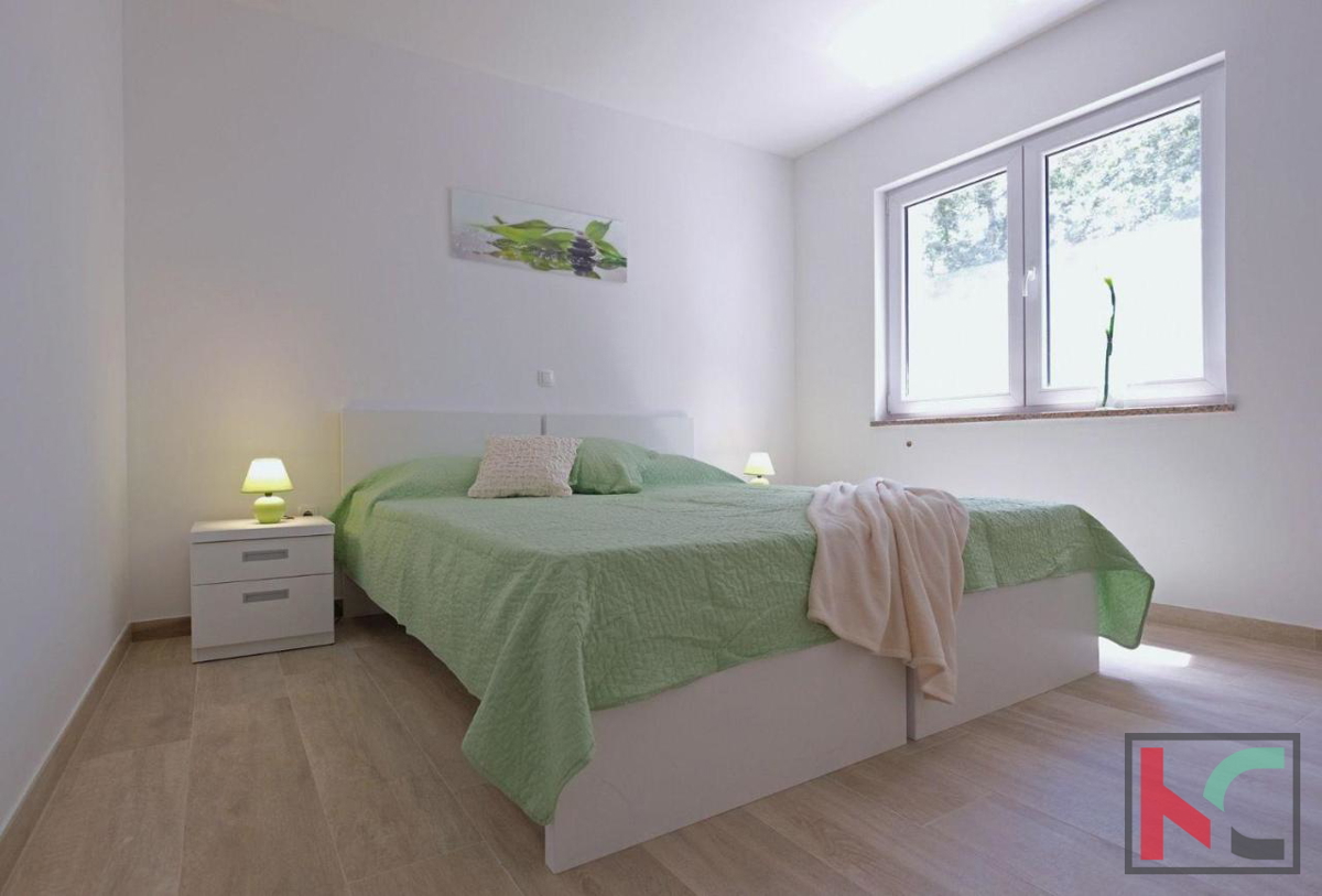Istra, Svetvinčenat, počitniška hiša z bazenom in vrtom, mirna lokacija, #prodaja