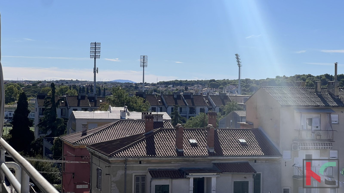 Pula, širši center, stanovanje 65,69 m2 v drugem nadstropju #prodaja