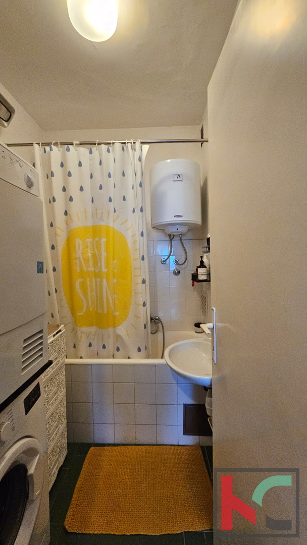 Istra, Pula, širši center, apartma 2SS+DB s pogledom na morje, #prodaja