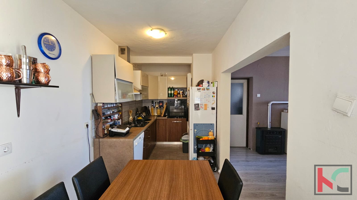 Istra, Pula, širši center, apartma 2SS+DB s pogledom na morje, #prodaja