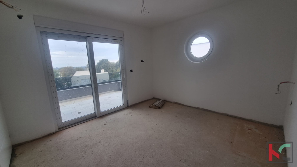 Istra, Ližnjan, moderna dupleks hiša, 180m2 z bazenom, # prodamo
