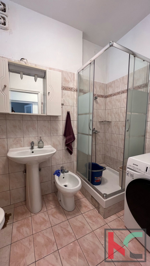 Pula, Vidikovac, stanovanje za prenovo 76,12m2, le 300m od centra mesta, #prodaja