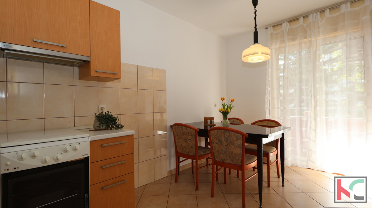 PULA, ŠIJANA, UREDNO TROSOBNO STANOVANJE NA PRODAJO