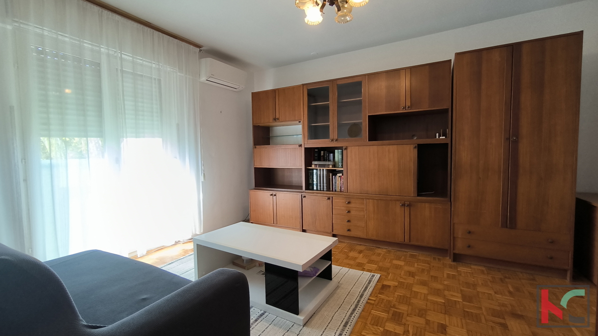 PULA, ŠIJANA, UREDNO TROSOBNO STANOVANJE NA PRODAJO