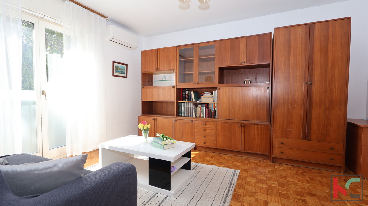 PULA, ŠIJANA, UREDNO TROSOBNO STANOVANJE NA PRODAJO