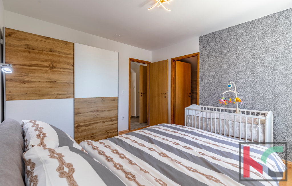 Istra, Marčana, nova hiša z bazenom za počitnice ali družinsko življenje, 4 spalnice, odlična lokacija