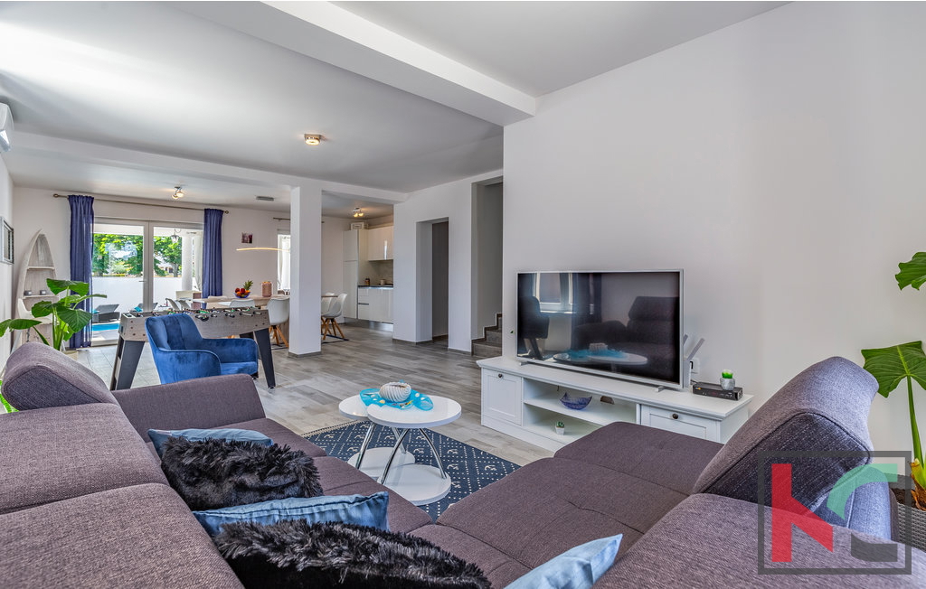 Istra, Marčana, nova hiša z bazenom za počitnice ali družinsko življenje, 4 spalnice, odlična lokacija