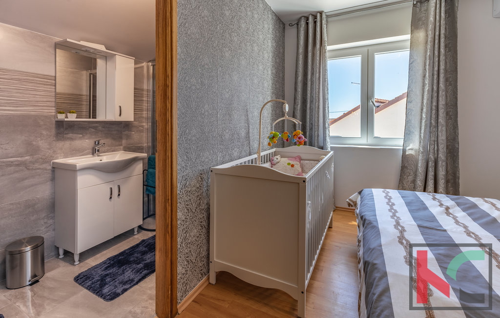 Istra, Marčana, nova hiša z bazenom za počitnice ali družinsko življenje, 4 spalnice, odlična lokacija