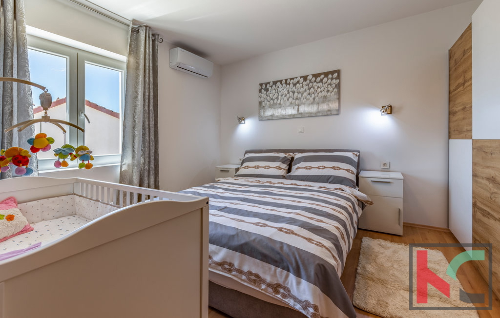 Istra, Marčana, nova hiša z bazenom za počitnice ali družinsko življenje, 4 spalnice, odlična lokacija