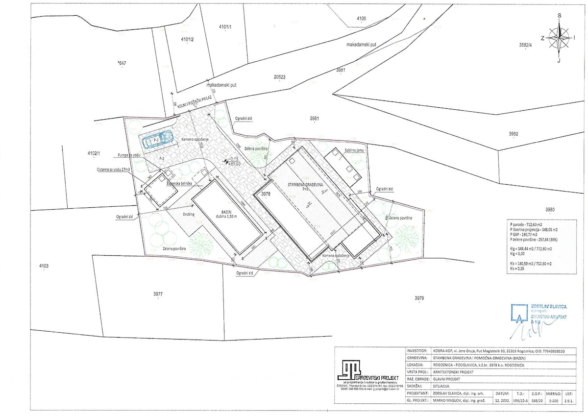 Gradbeno zemljišče z edinstvenim pogledom na morje in gradbenim dovoljenjem