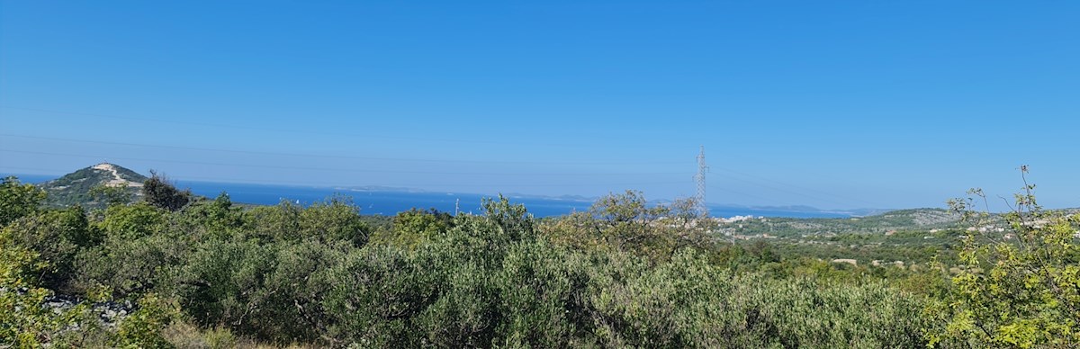 Primošten gradbeno zemljišče z pogledom na morje