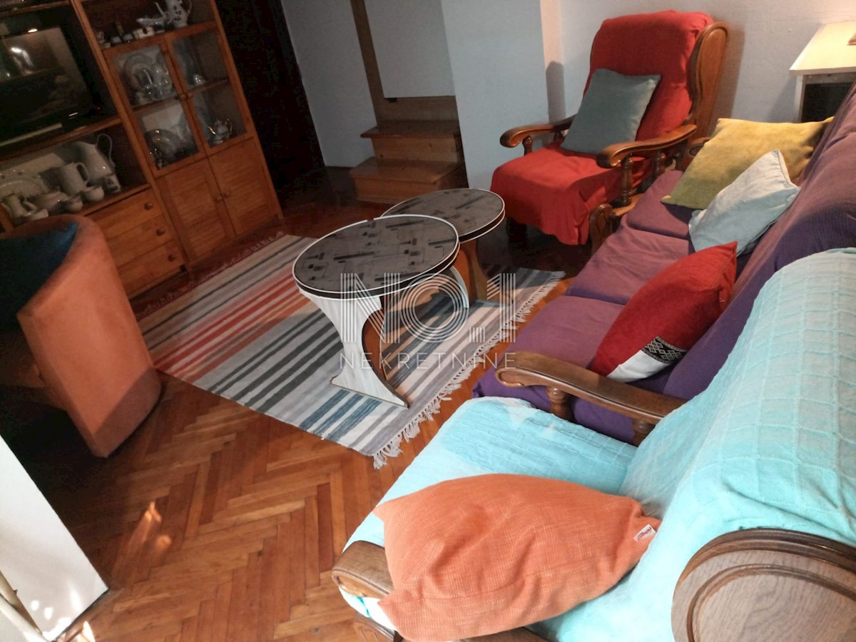 Hiša Mali Lošinj, 200m2