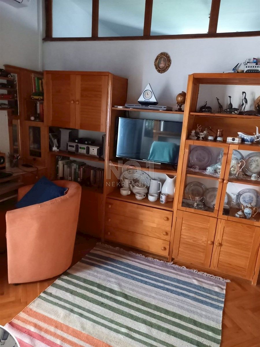 Hiša Mali Lošinj, 200m2