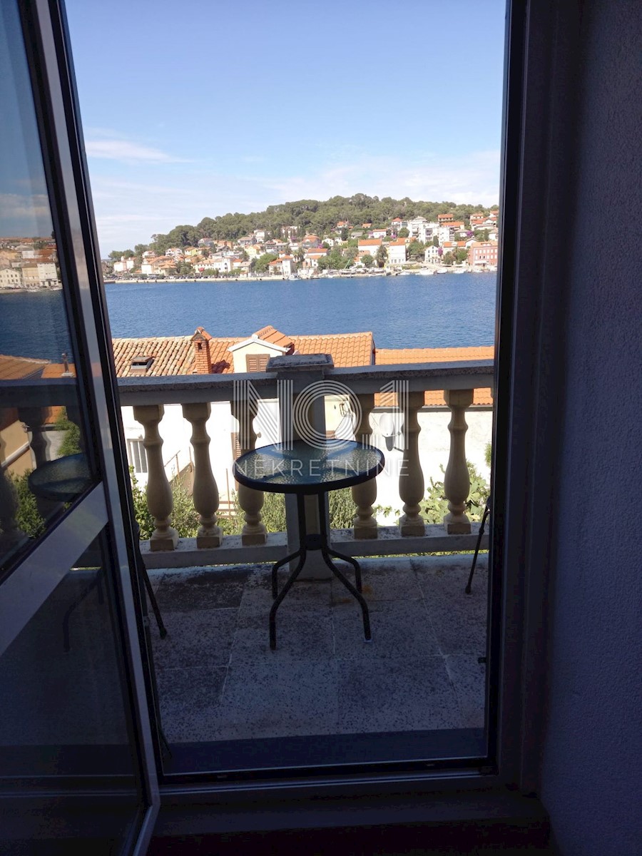 Hiša Mali Lošinj, 200m2