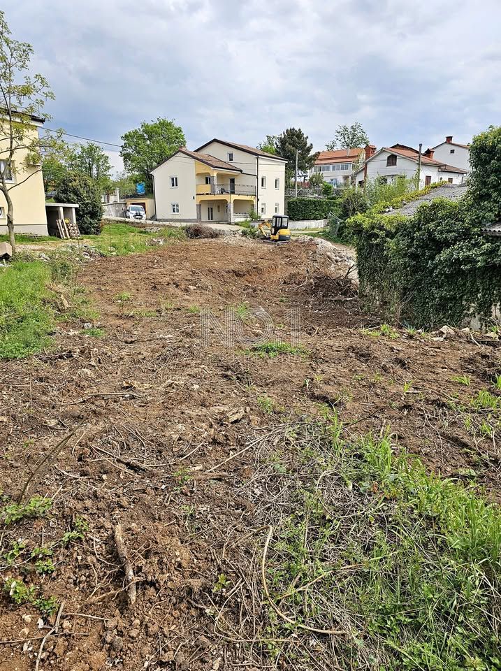 Viškovo - prodaja gradbenega zemljišča za večstanovanjsko gradnjo