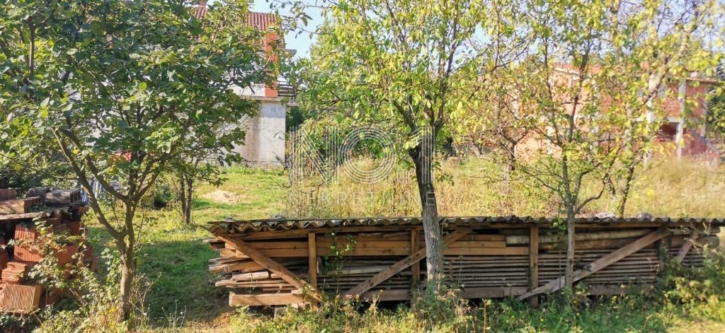 Podhum - prodaja hiše z vrtom