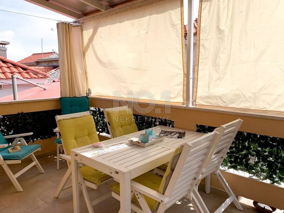 Baška - Hiša z dvema apartmajema
