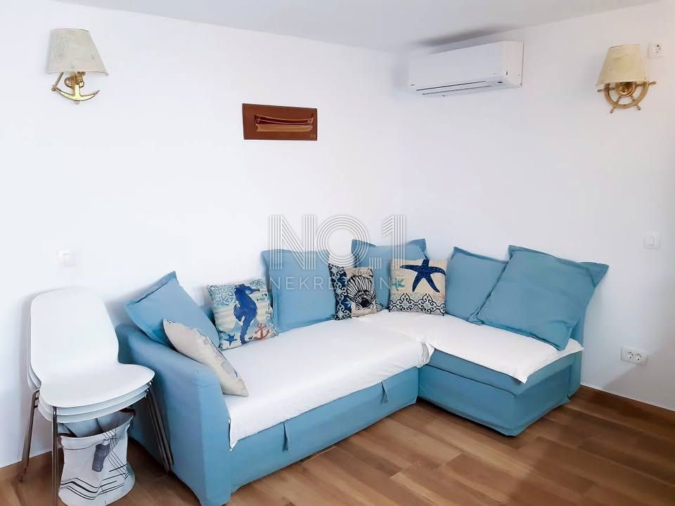 Baška - Hiša z dvema apartmajema