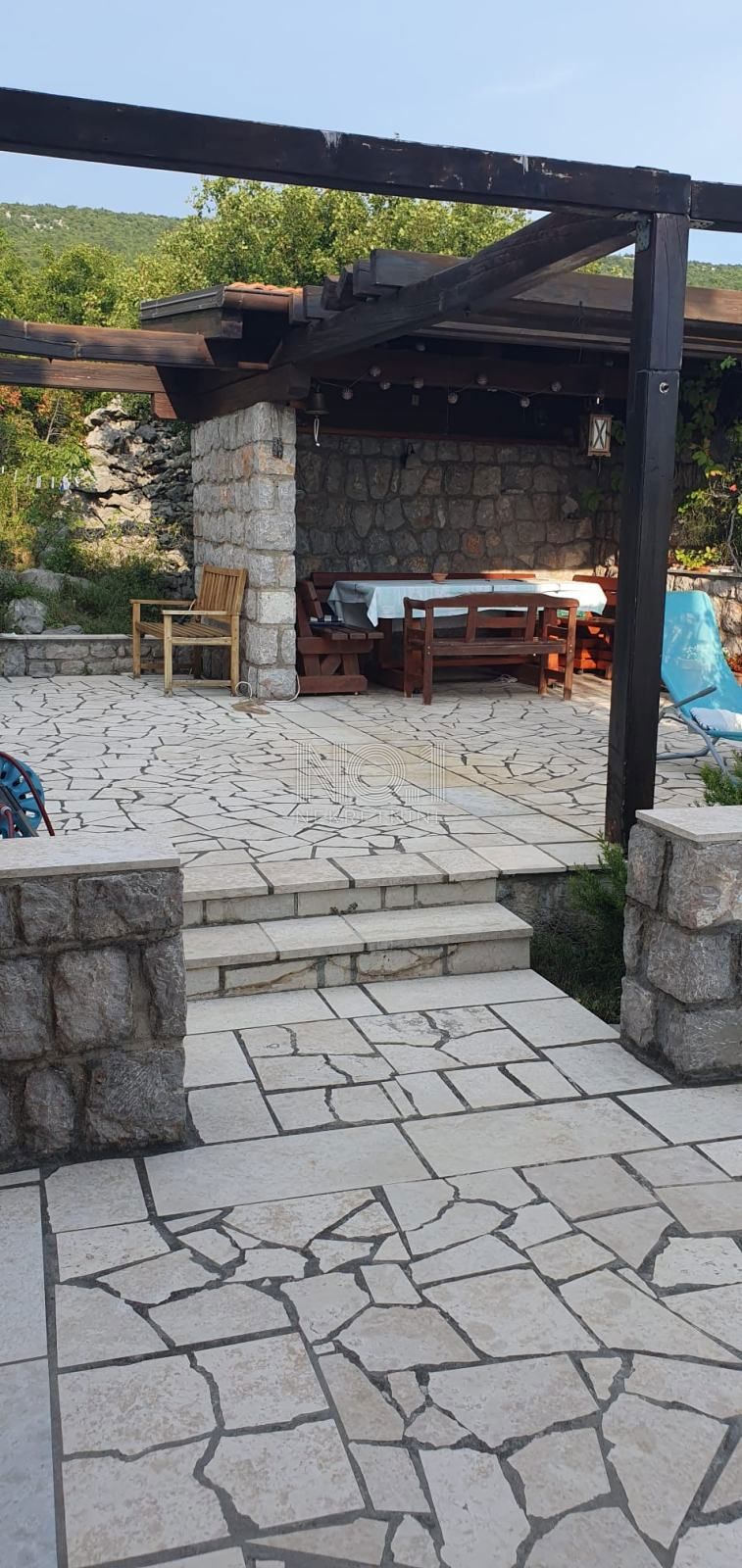 Klenovica - prodaja stanovanja s pogledom na morje