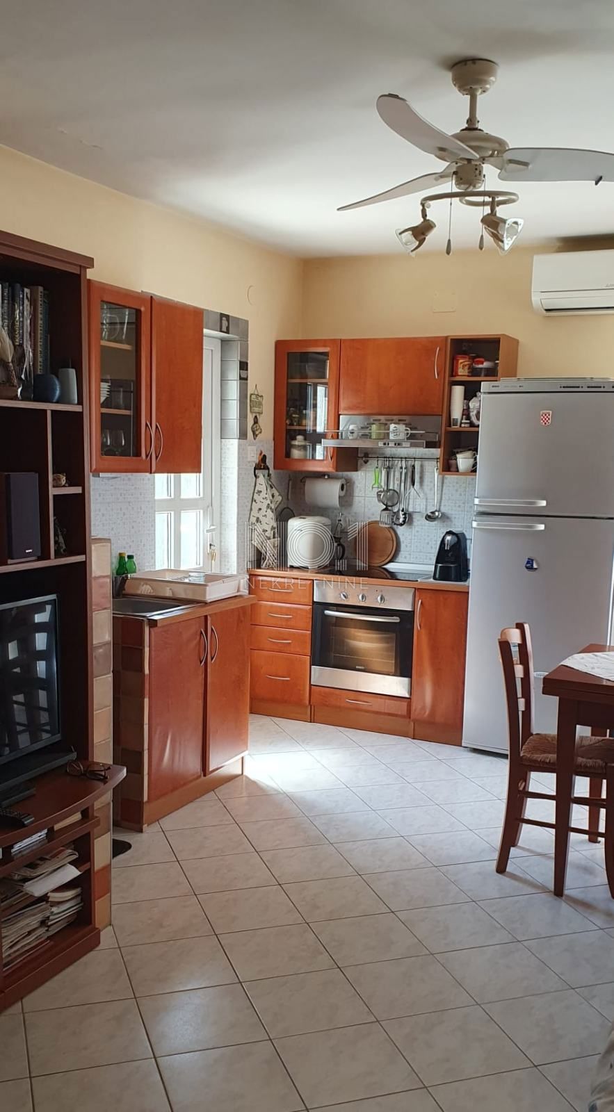 Klenovica - prodaja stanovanja s pogledom na morje