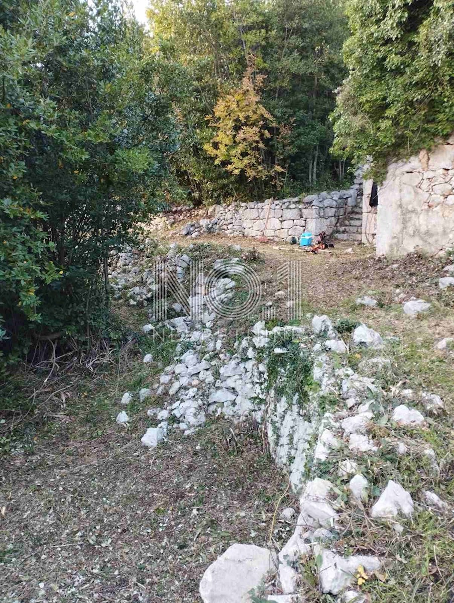 Brseč - prodaja zemljišča s projektom za turistični kompleks