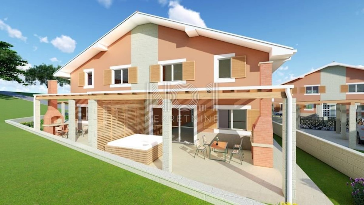 Rovinj - kmetijsko zemljišče s projektom